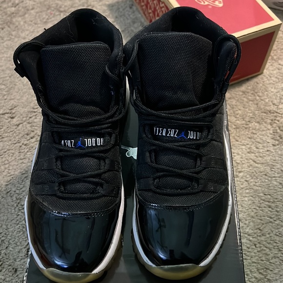 Jordan 11 Space Jam 2009 size 5.5Y (7 womens) - Picture 2 of 6